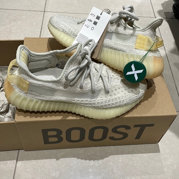 Adidas Yeezy Boost 350 V2 Light Men’s size 5